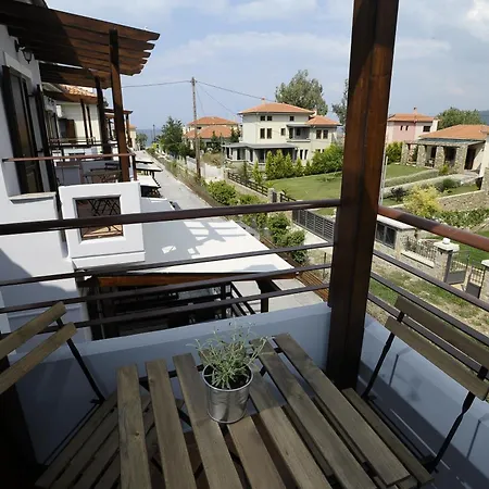 Levantes קאלה נרה